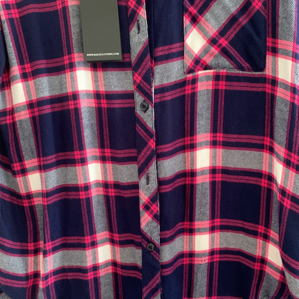 New Rails flannel button down - Picture 5 of 11